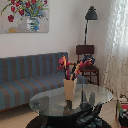 Apartments P&L บัชกา ภายนอก รูปภาพ
